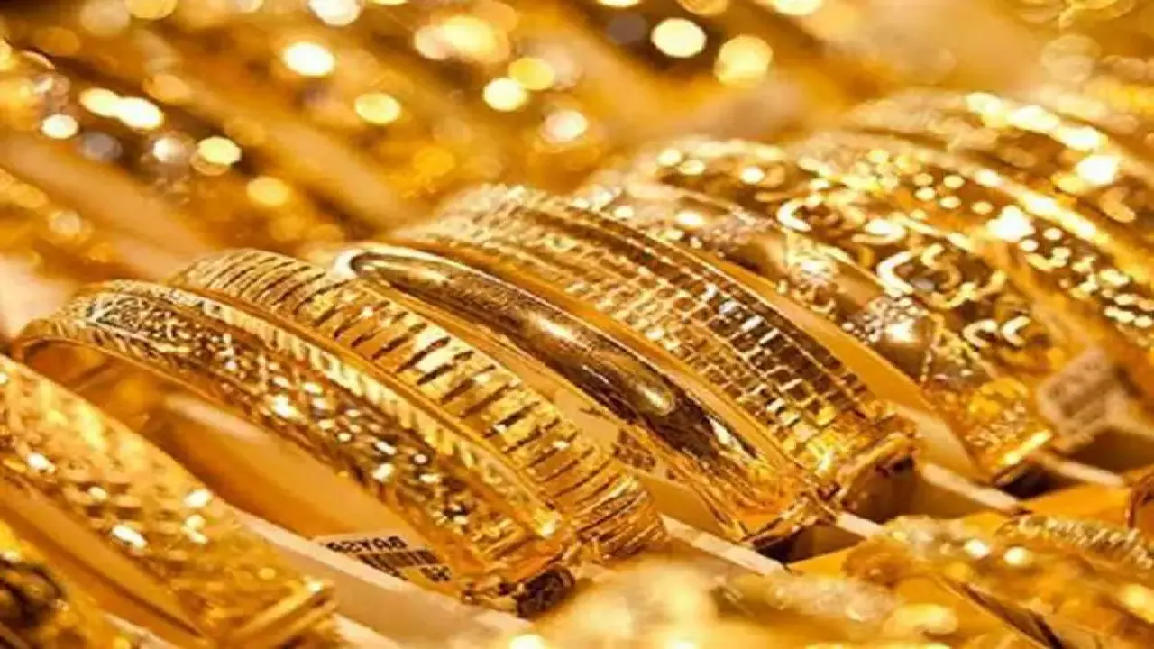 سعر الذهب عيار 21 يهبط إلى 5900 جنيه وسط تحذيرات خبراء الاقتصاد